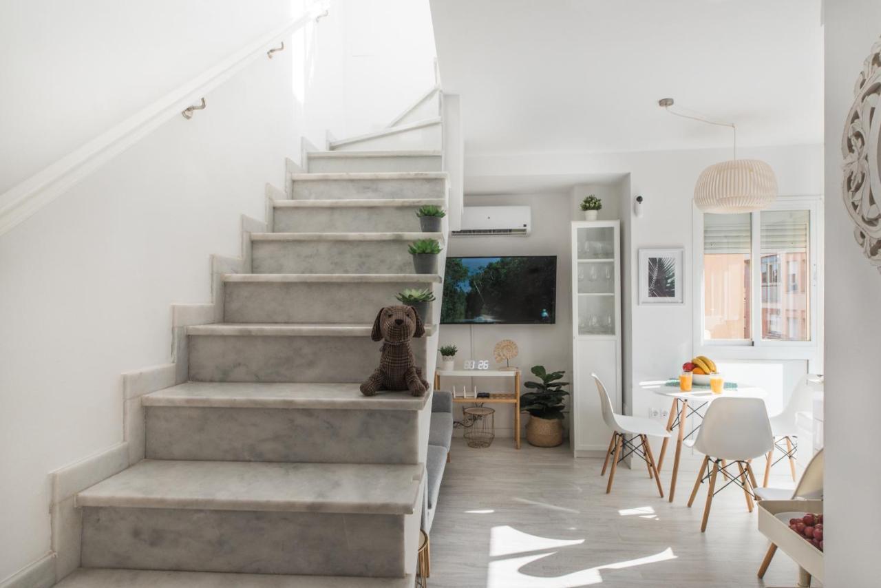 Apartamento Elegant Duplex P/3 In Malaga With Terrace And Wifi Exterior foto